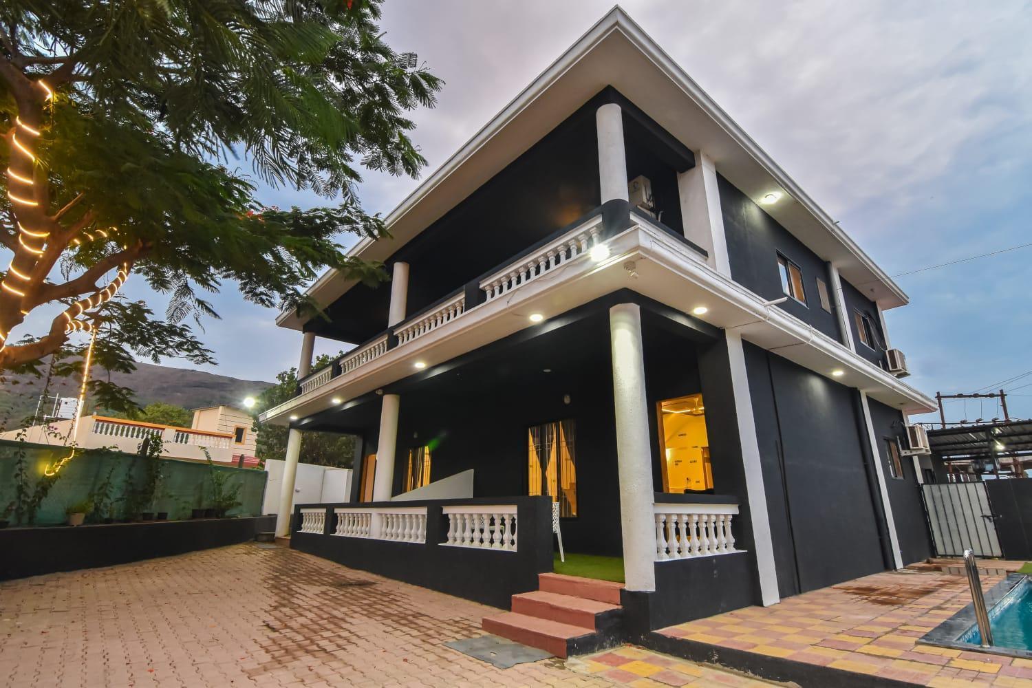 Black Stone Villa Kārli Zewnętrze zdjęcie