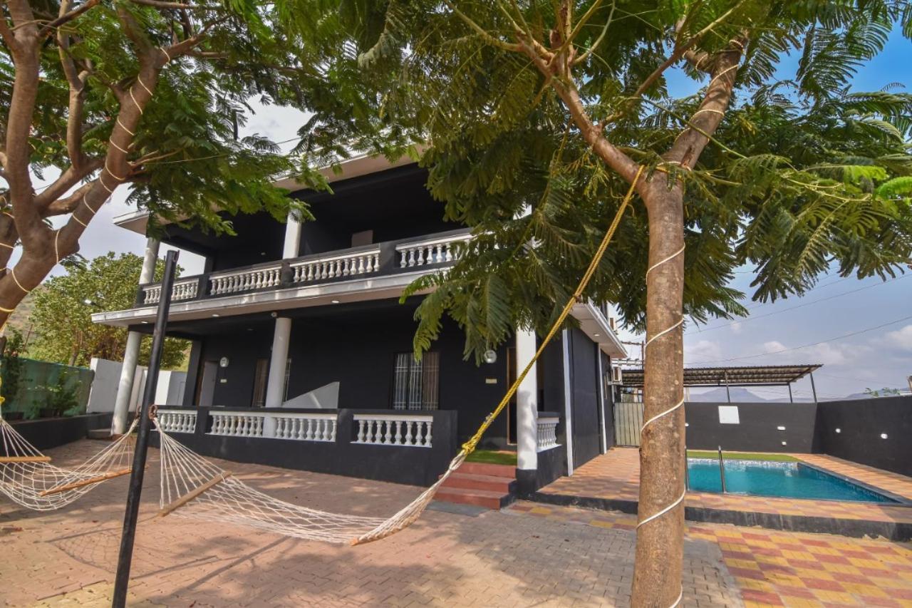 Black Stone Villa Kārli Zewnętrze zdjęcie